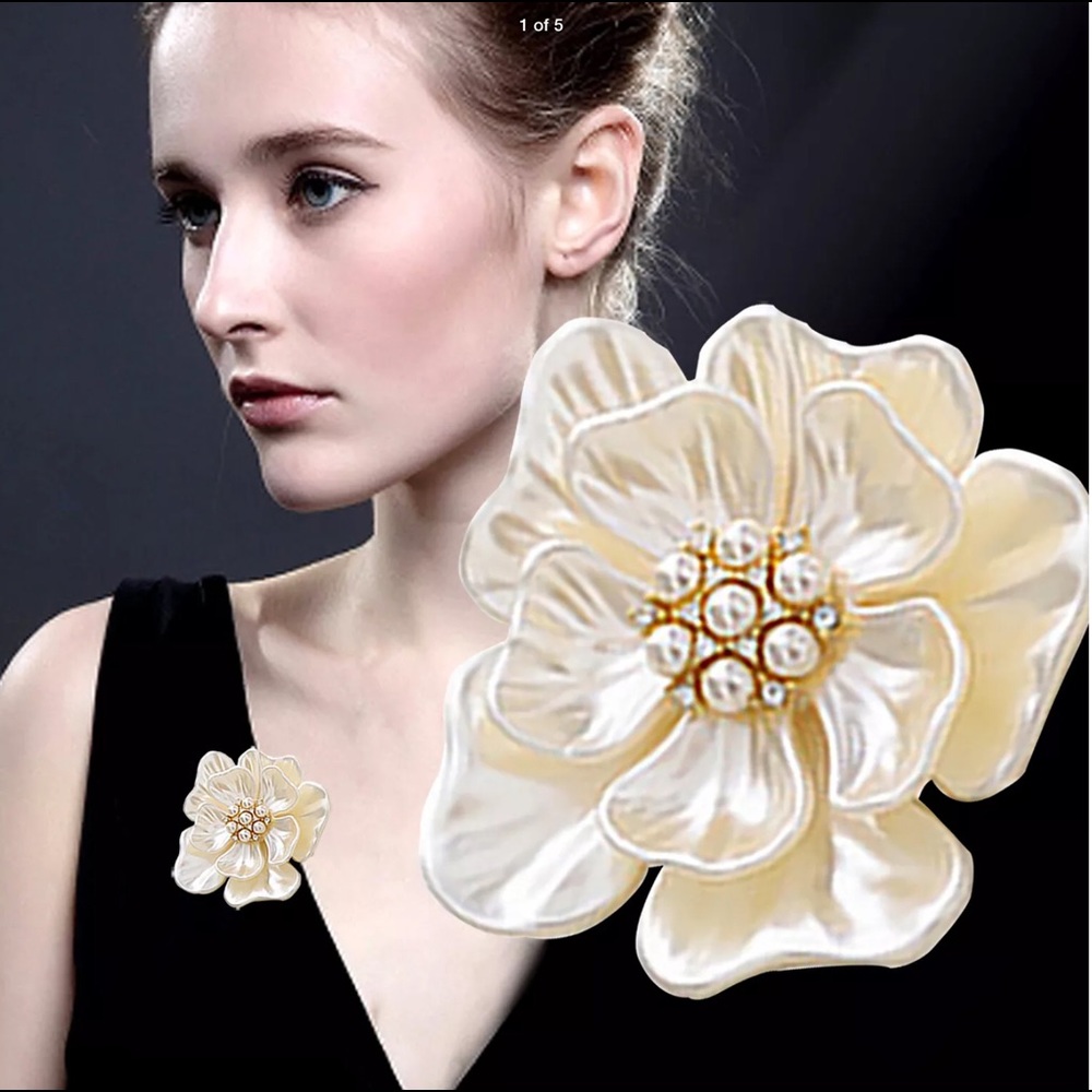 New Magnolia Brooch